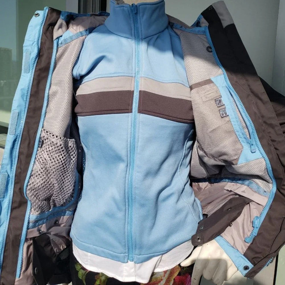 Helly Hansen Ski Jacket 2 in 1 with removable  Vest - Picture 1 of 15